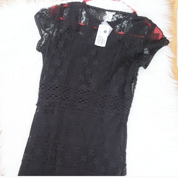 Forever 21 Dresses & Skirts - NWT Forever 21 Black Lace Overlay Midi Dress